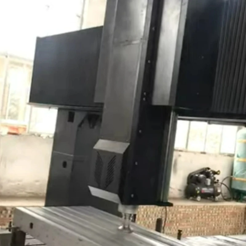 ʻO ka plat slotform ma lalo o ka leka uila helu cnc kamepiula